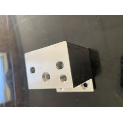 Spndebeslag for kniv